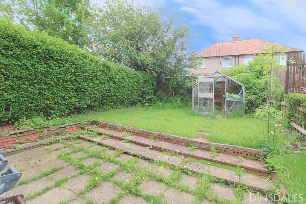 Rhodesway, Bradford BD8 0DN, photo 9