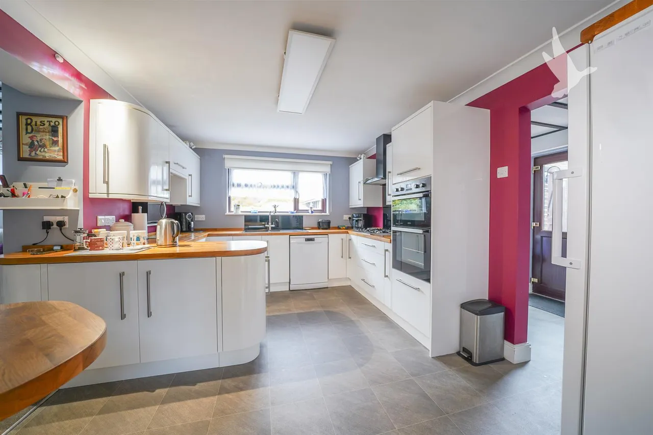 Byron Drive, Wickham Bishops, CM8 3ND, photo 4