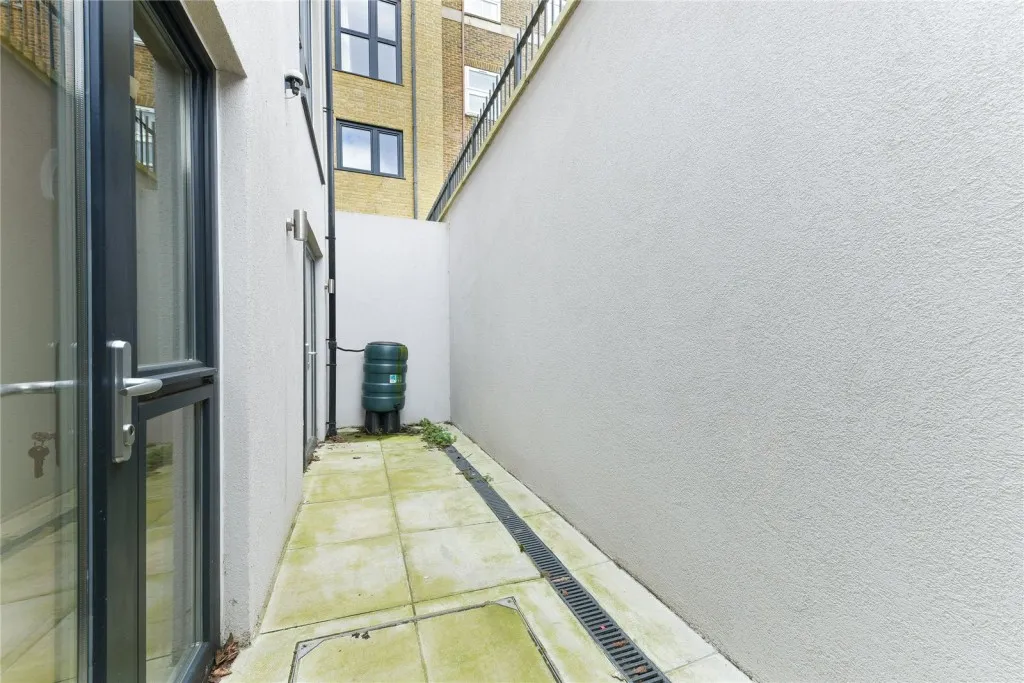 Goldhawk Road, London, photo 16
