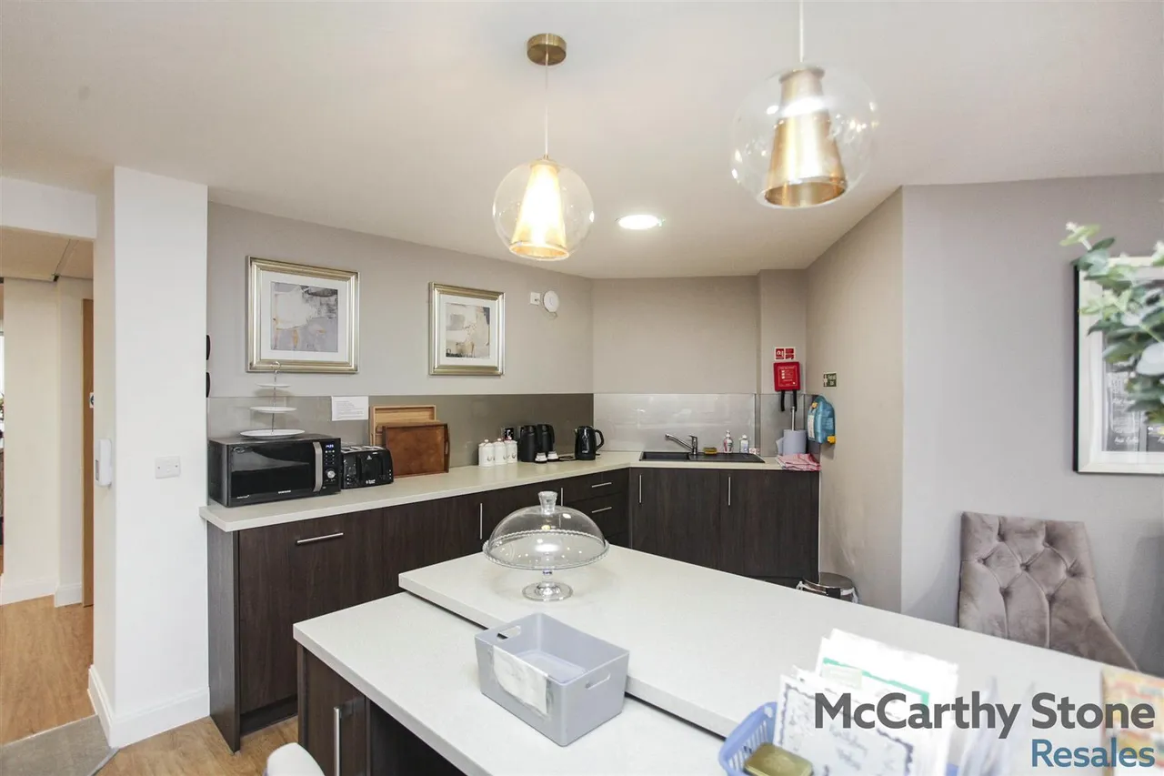 Church Street, Nuneaton, CV11, photo 12