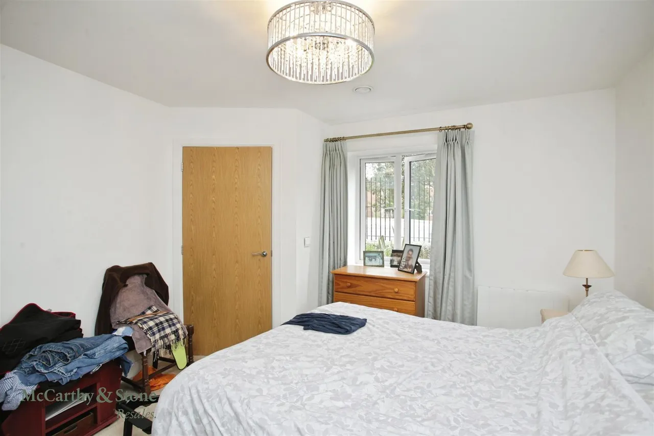 Church Street, Nuneaton, CV11, photo 5