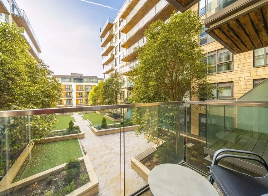 Longfield Avenue, Ealing, W5, photo 5