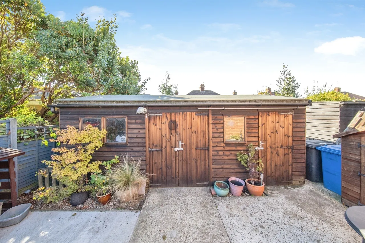 Chesterfield Drive, Ipswich, IP1, photo 17