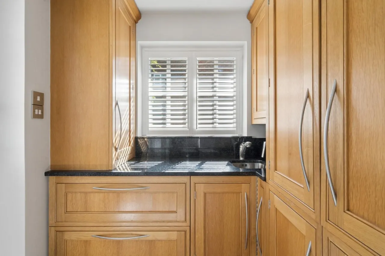 Saxon Close, Amersham, Buckinghamshire, HP6 5QA, photo 11