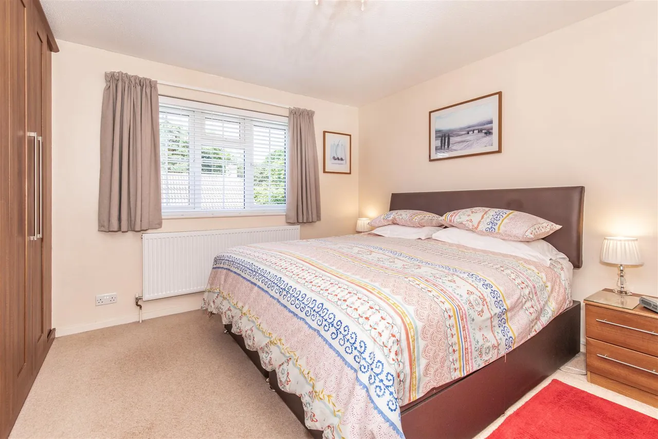 Swaines Way, Heathfield, TN21 0AN, photo 9