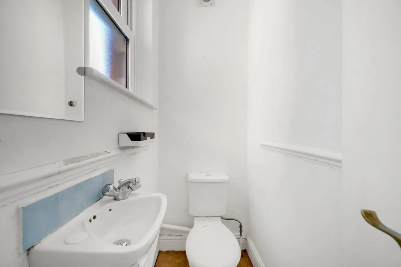 Brondesbury Park, London, NW2, photo 10