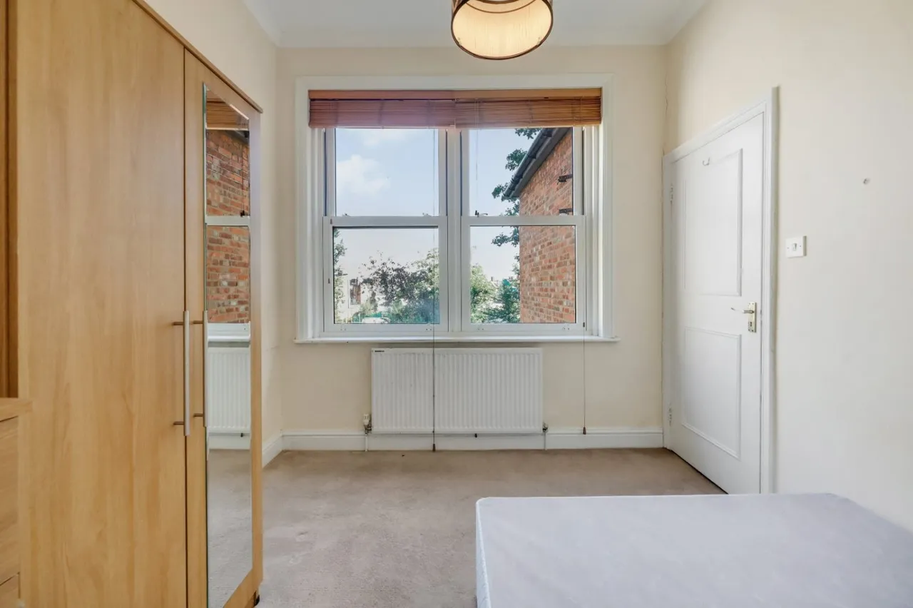 Brondesbury Park, London, NW2, photo 5