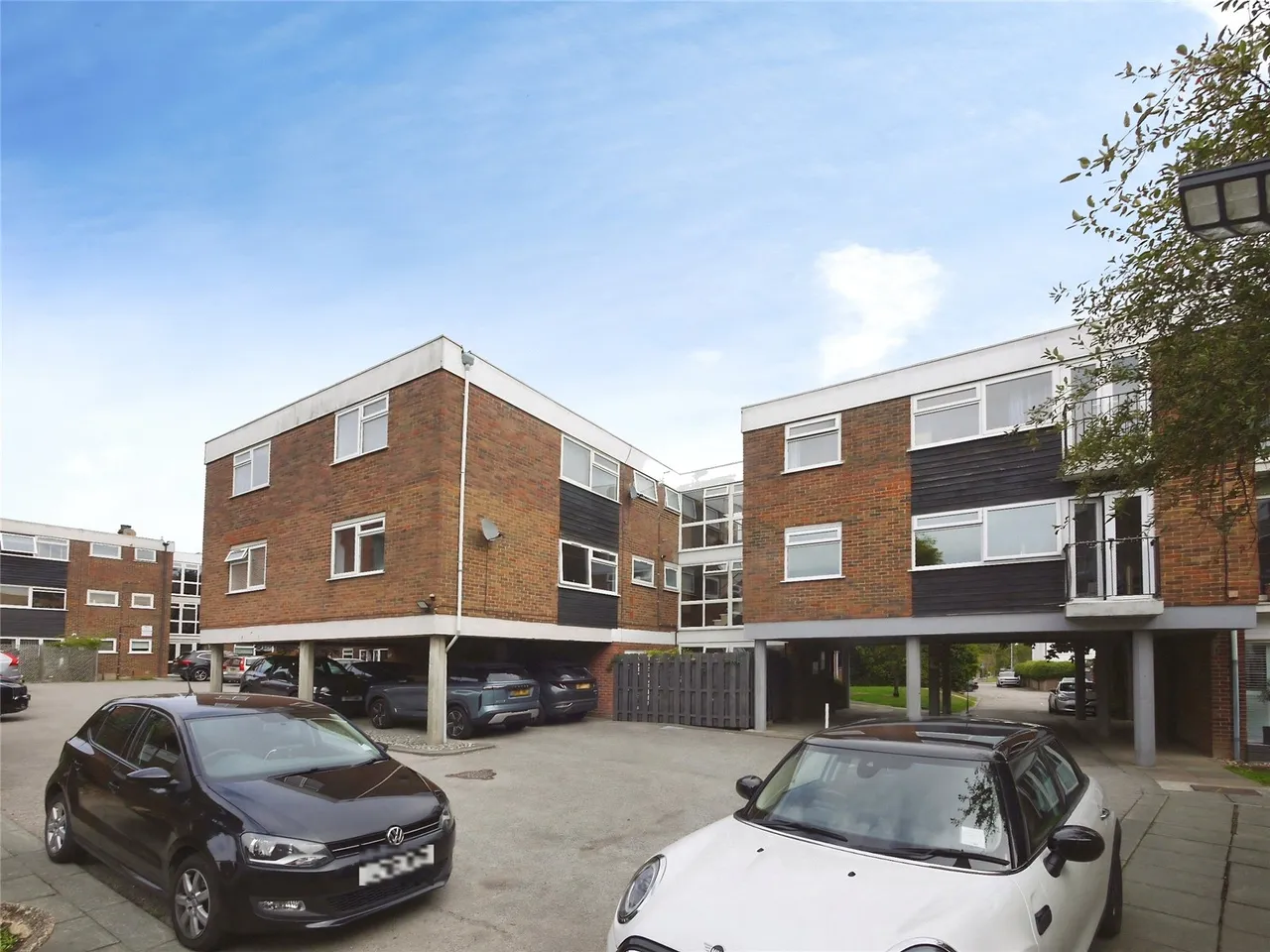 Hutton Road, Shenfield, CM15, photo 11