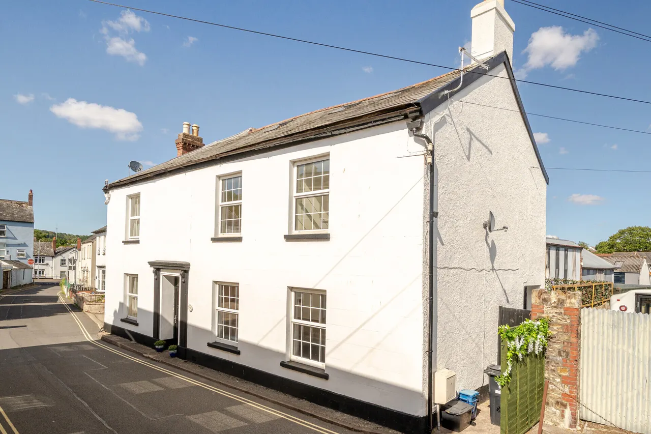 3 bed property for sale — Mill Street, Honiton, Devon, EX14