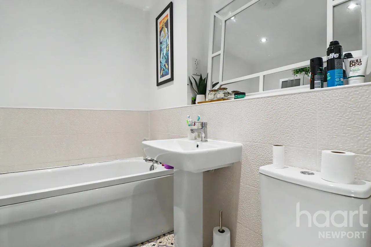 Maes y Nico, Cwmbran, NP44, photo 8