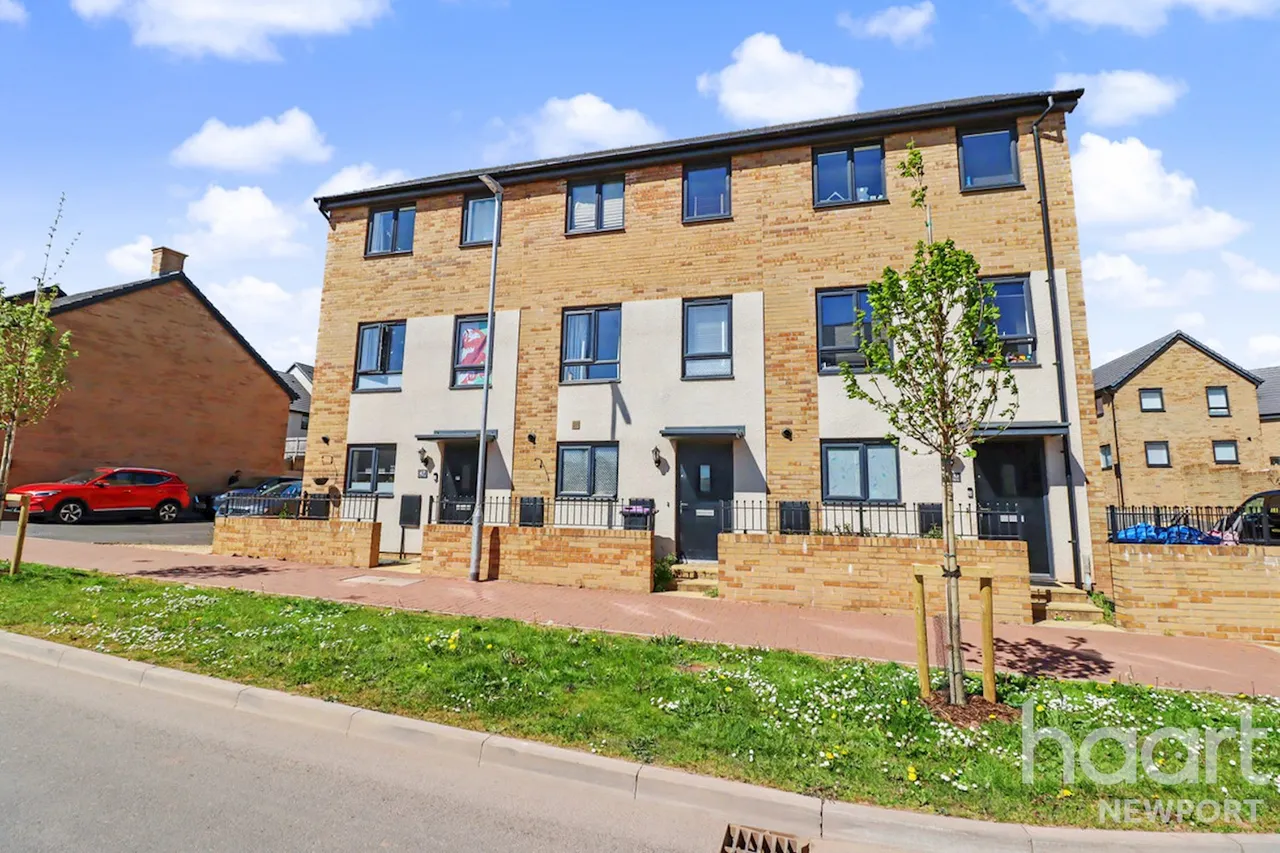 4 bed house for sale, Maes y Nico, Cwmbran, NP44