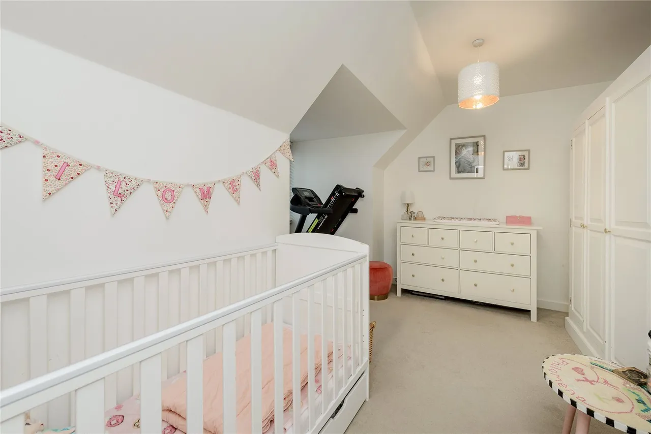 Chaffinch Lodge, 1 St. Johns Road, Romford, RM5, photo 12