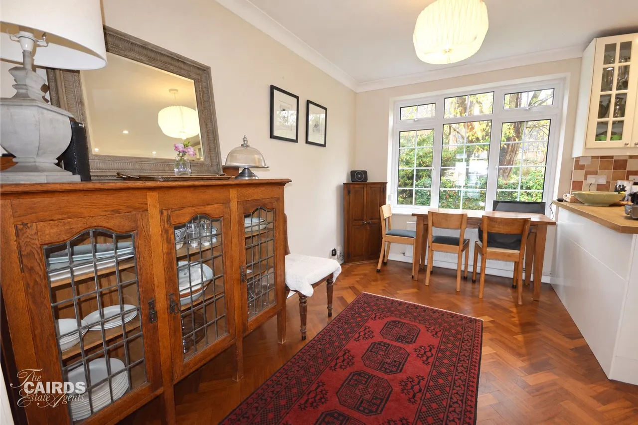 West Street, Epsom, KT18, photo 4