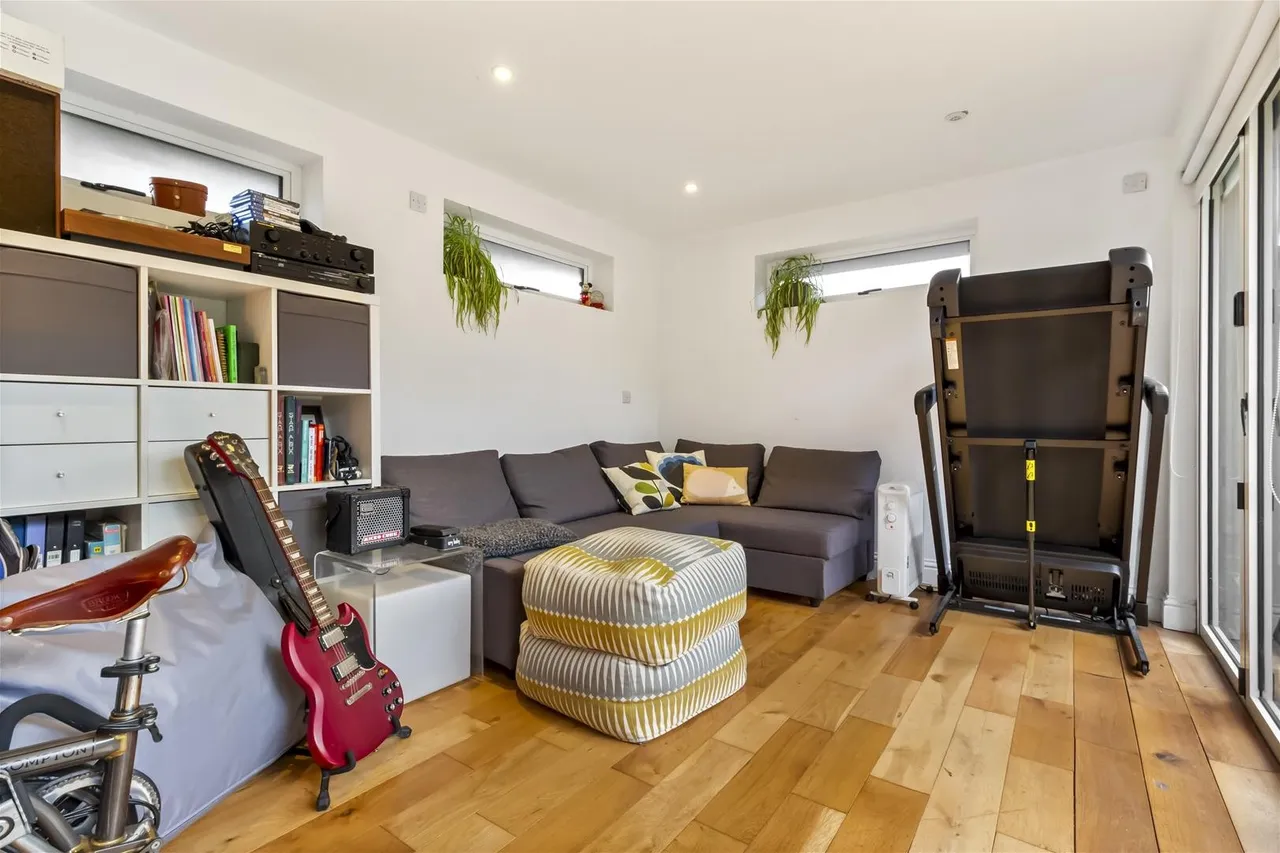 Offington Avenue, Worthing, photo 11