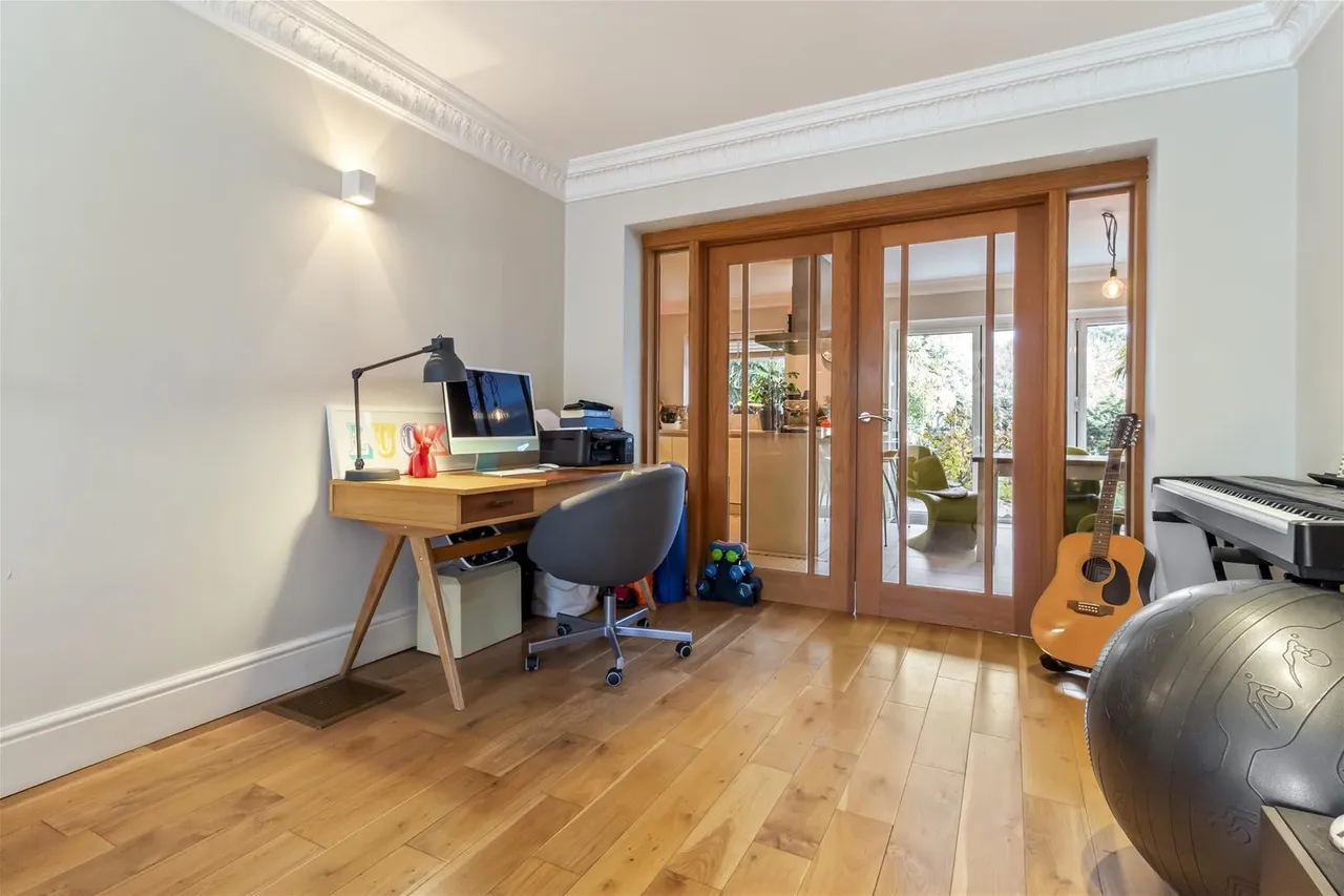 Offington Avenue, Worthing, photo 24