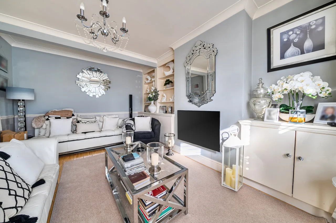 Eastcote Lane, Harrow, HA2, photo 16