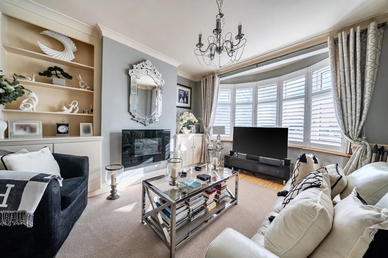 Eastcote Lane, Harrow, HA2, photo 7