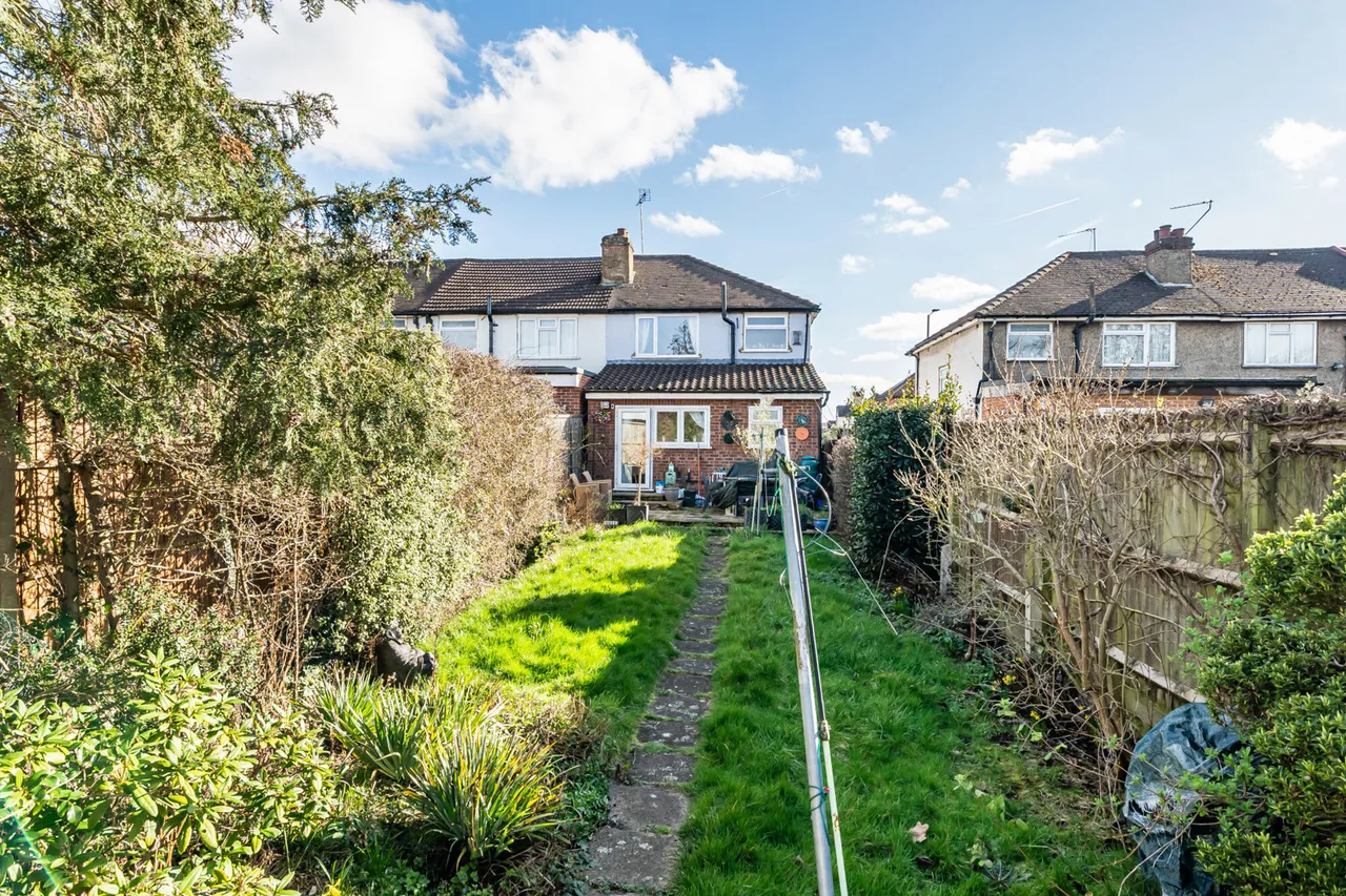 Eastcote Lane, Harrow, HA2, photo 10