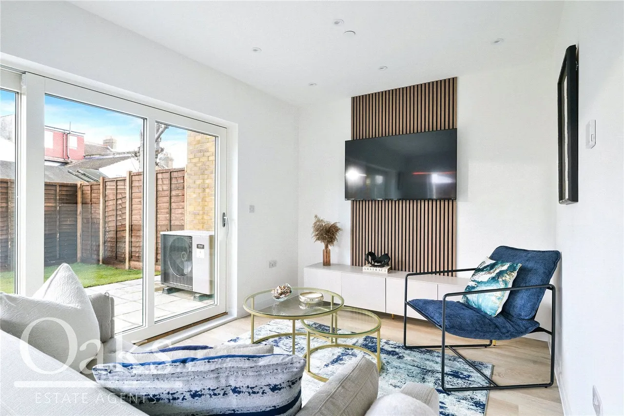 Birchanger Road, South Norwood, SE25, photo 8