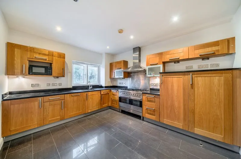 Oscar Close, Purley CR8 2LU, photo 6