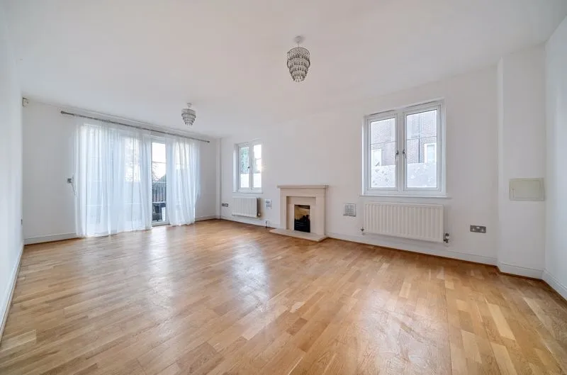 Oscar Close, Purley CR8 2LU, photo 11