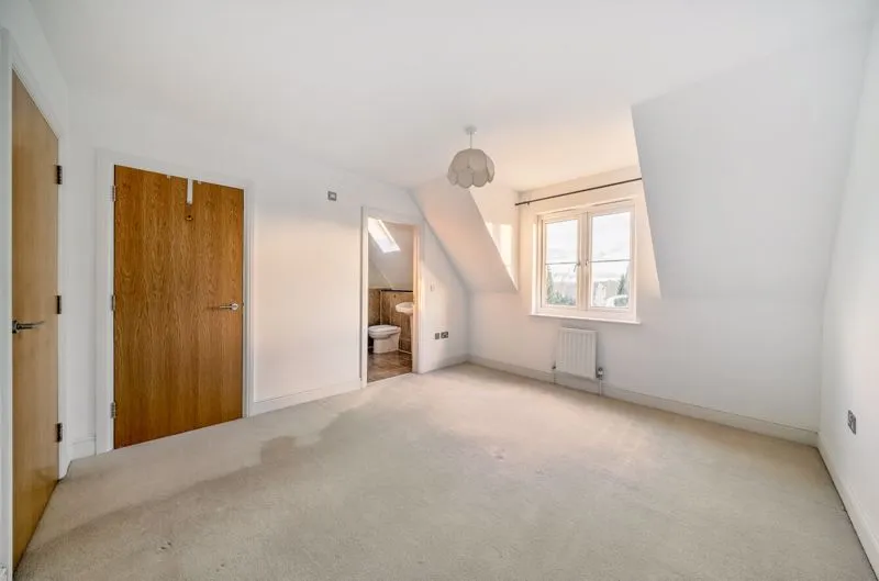 Oscar Close, Purley CR8 2LU, photo 7