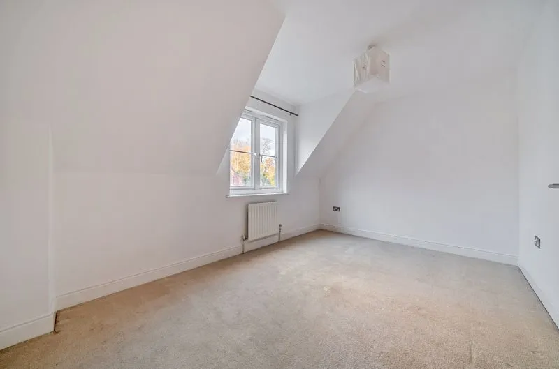Oscar Close, Purley CR8 2LU, photo 14