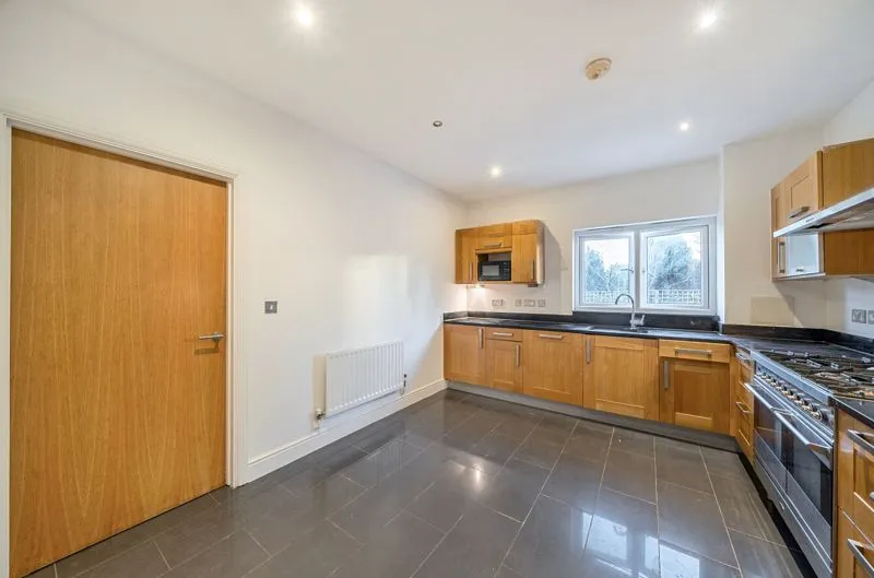 Oscar Close, Purley CR8 2LU, photo 5