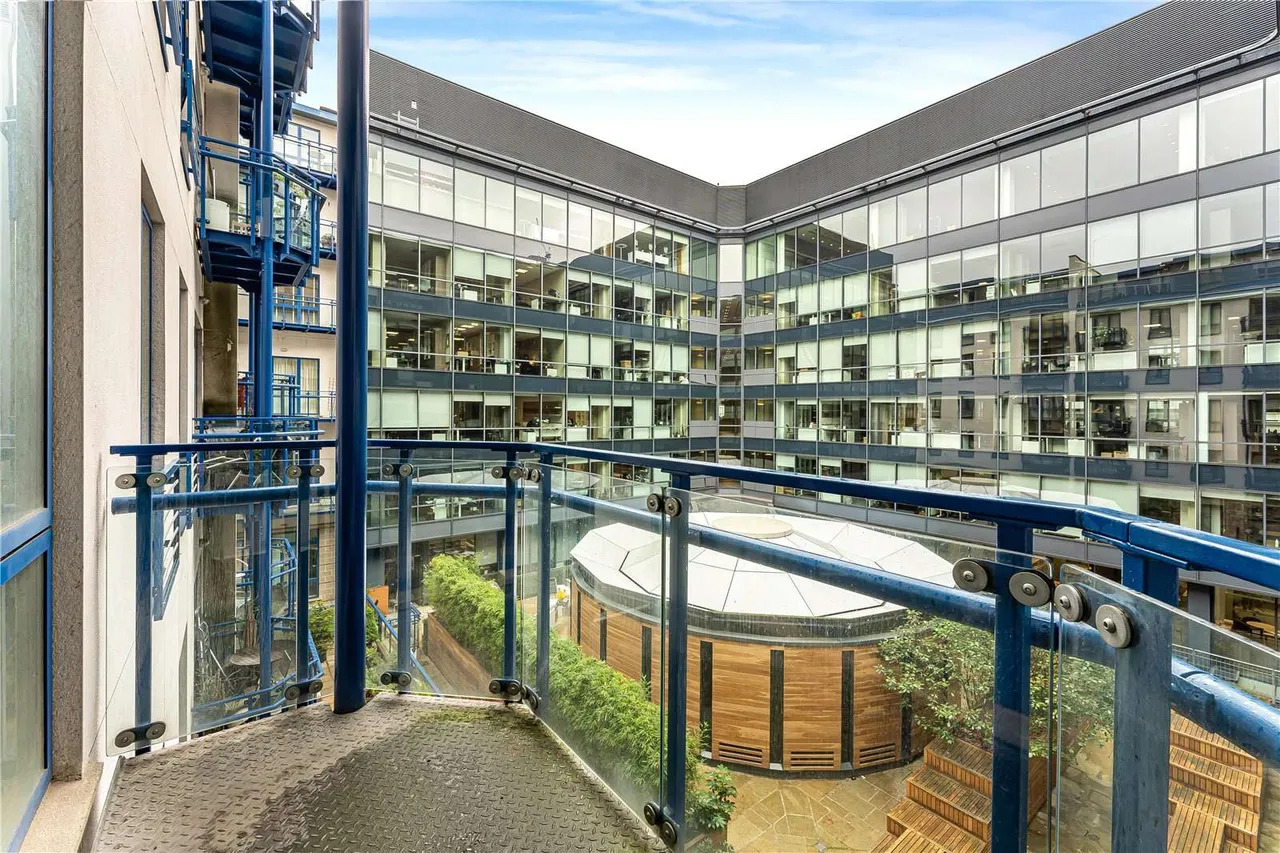 Temple House, 6 Temple Avenue, London, EC4Y 0DF, photo 4