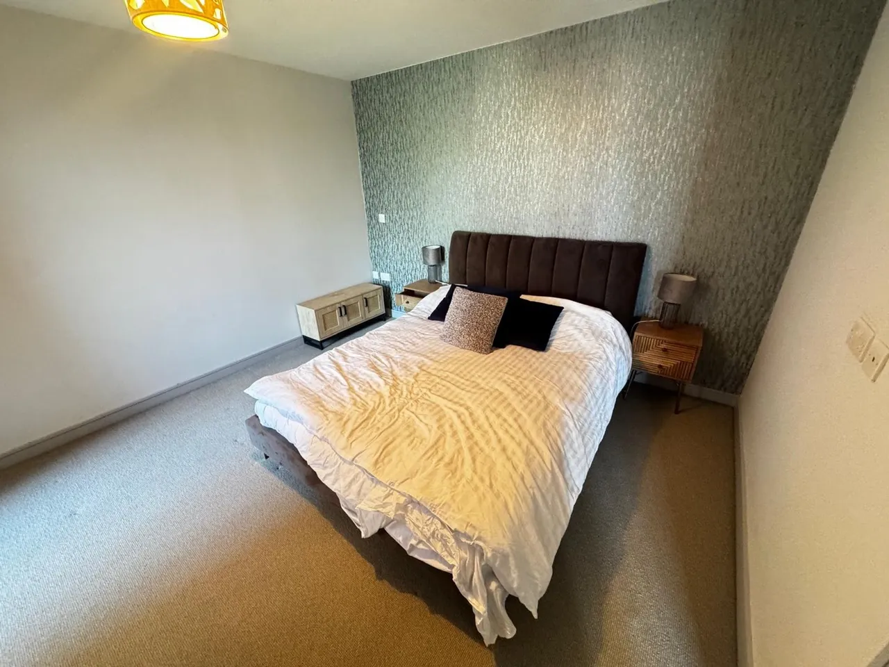Hale Road, Altrincham, photo 9