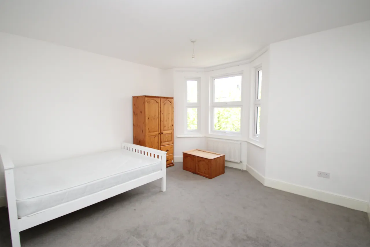 Thornhill Road, Croydon, CR0 2XY, photo 2