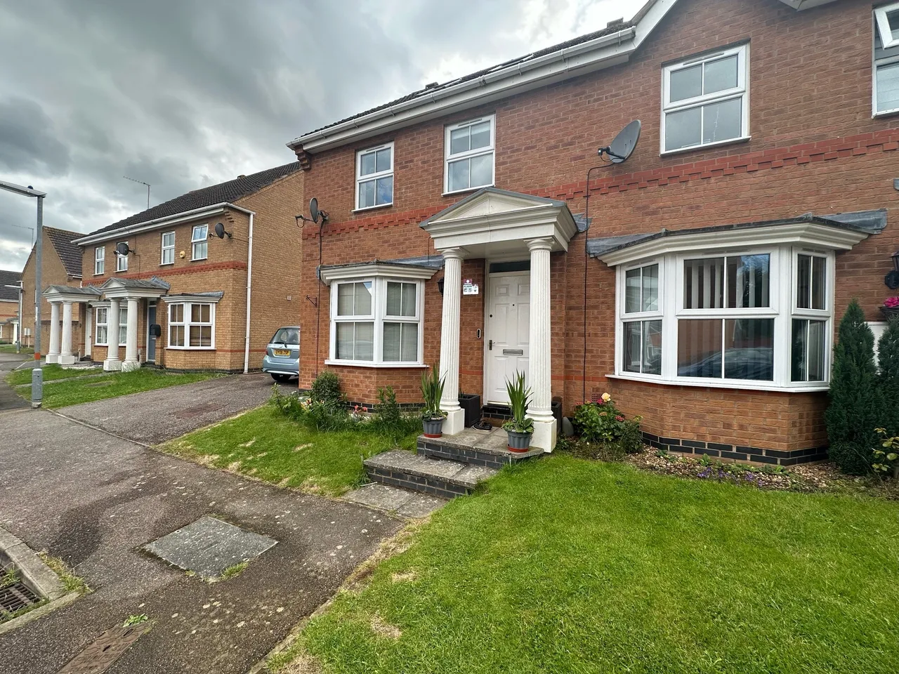 4 bed property to rent — WOODGATE ROAD, WOOTTON