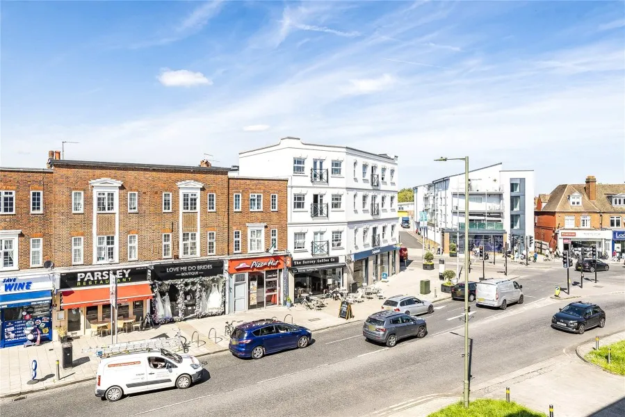 New Zealand Avenue, Walton-on-Thames, KT12, photo 6