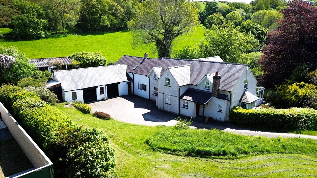 Glan Conwy, Colwyn Bay, Conwy, LL28 5SL, photo 3
