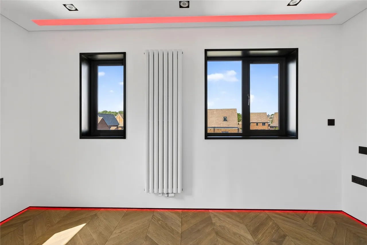 Clapperknapper, Ebbsfleet Valley, DA10, photo 67