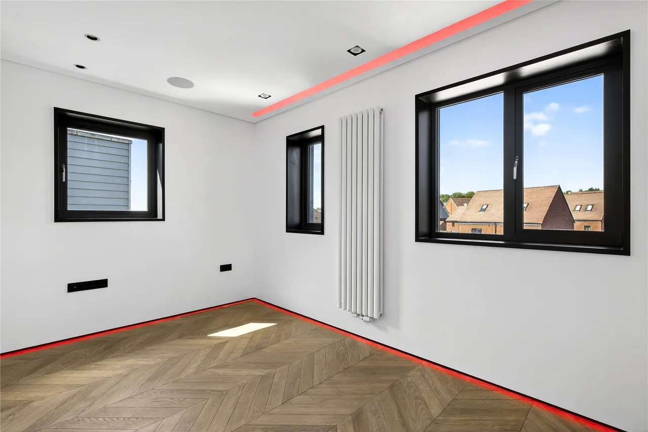 Clapperknapper, Ebbsfleet Valley, DA10, photo 65