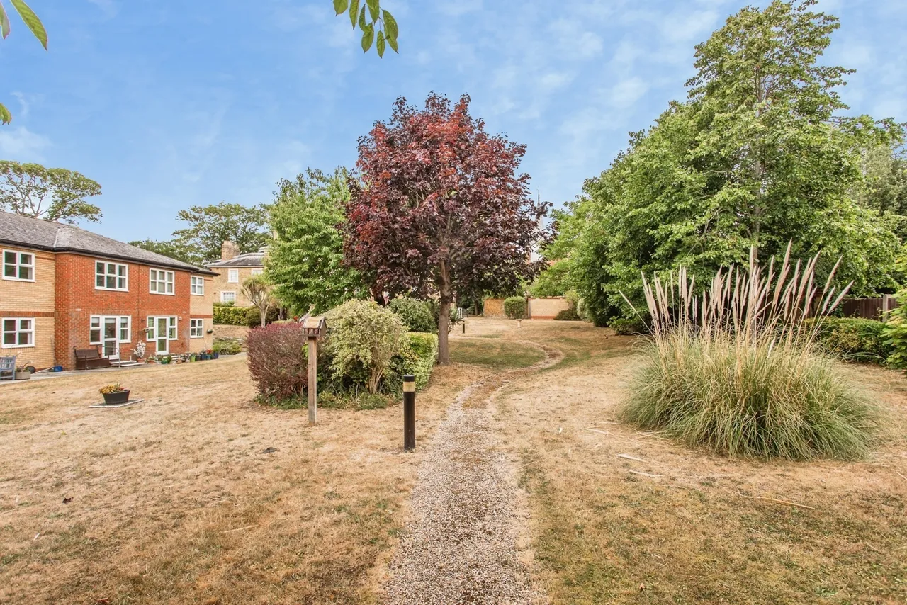 Southchurch Rectory Chase, Southend-on-Sea, Essex, SS2, photo 6
