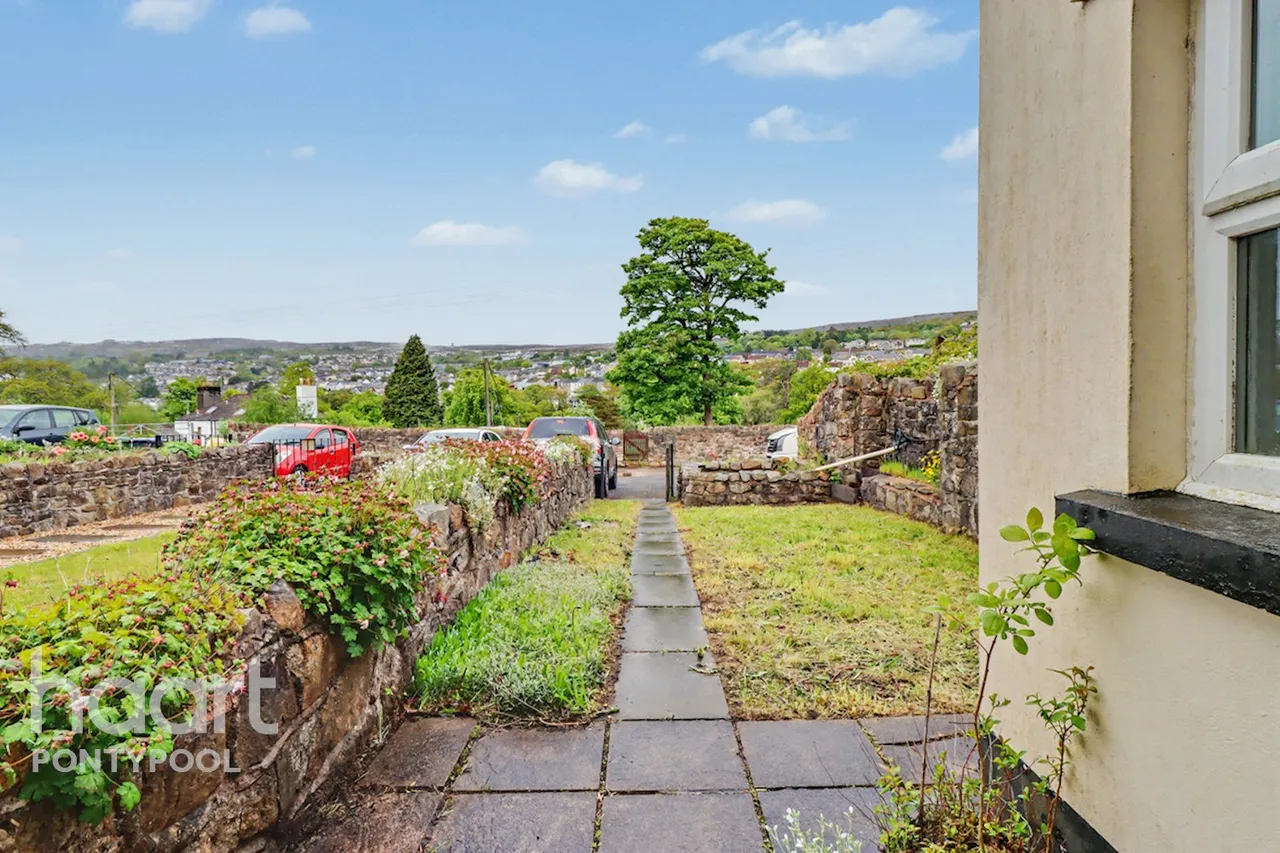 Varteg Road, Pontypool, NP4, photo 14