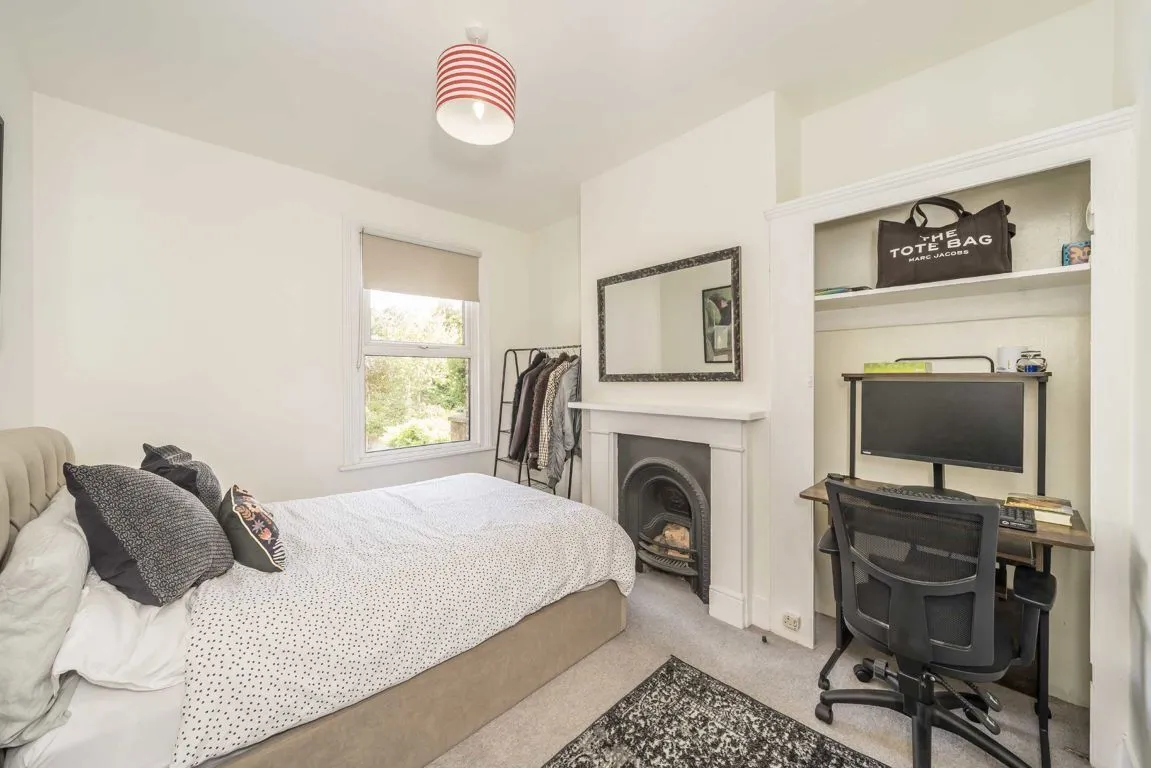 Earlsfield Road, SW18, photo 4