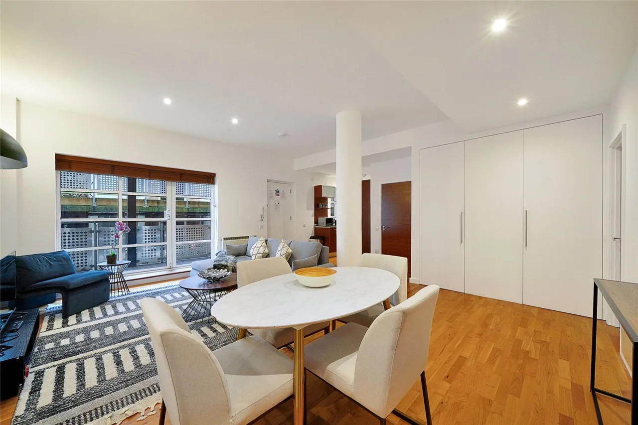 Grafton Yard, London, NW5, photo 2