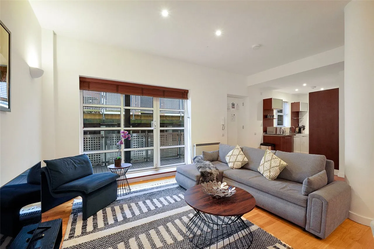 Grafton Yard, London, NW5, photo 3