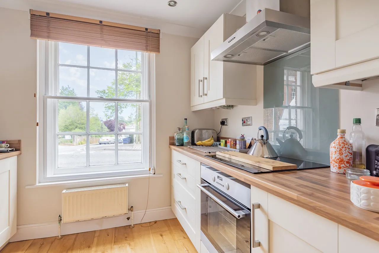 33 Hyde Street, Winchester, SO23, photo 4