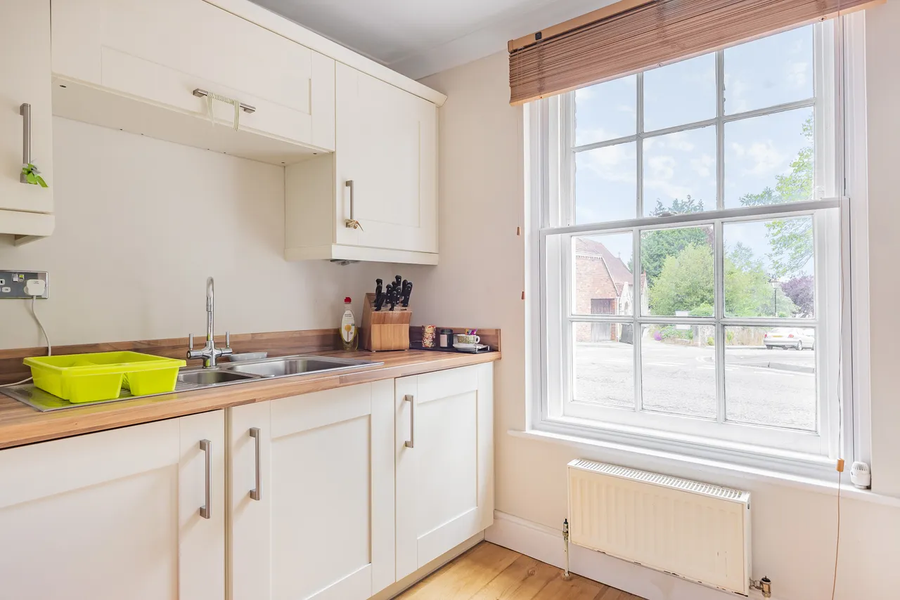 33 Hyde Street, Winchester, SO23, photo 6