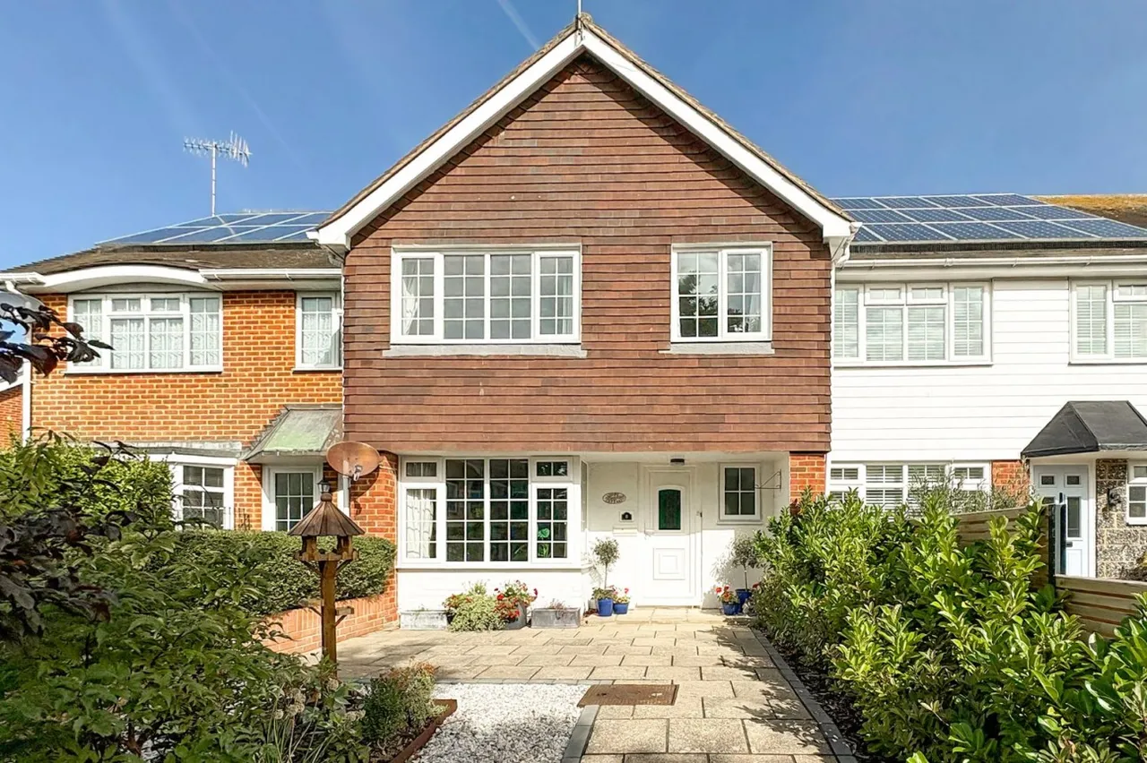 East Preston, Littlehampton, BN16, photo 19