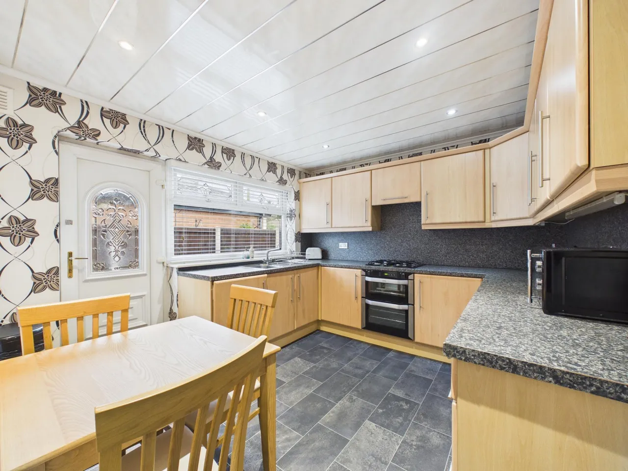 Lupin Drive, Haydock, WA11, photo 5