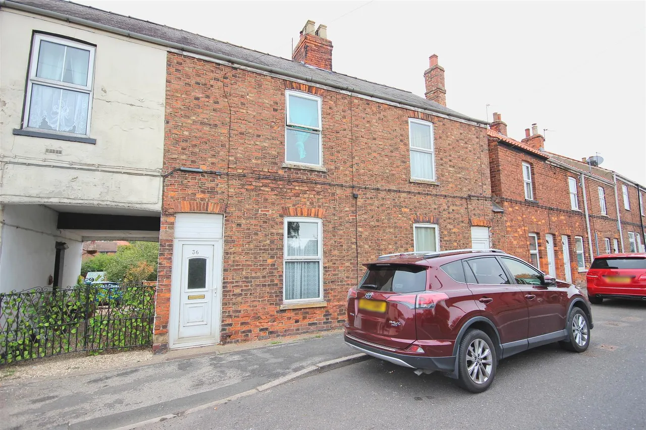 3 bed house for sale, Hornsea Road, Aldbrough