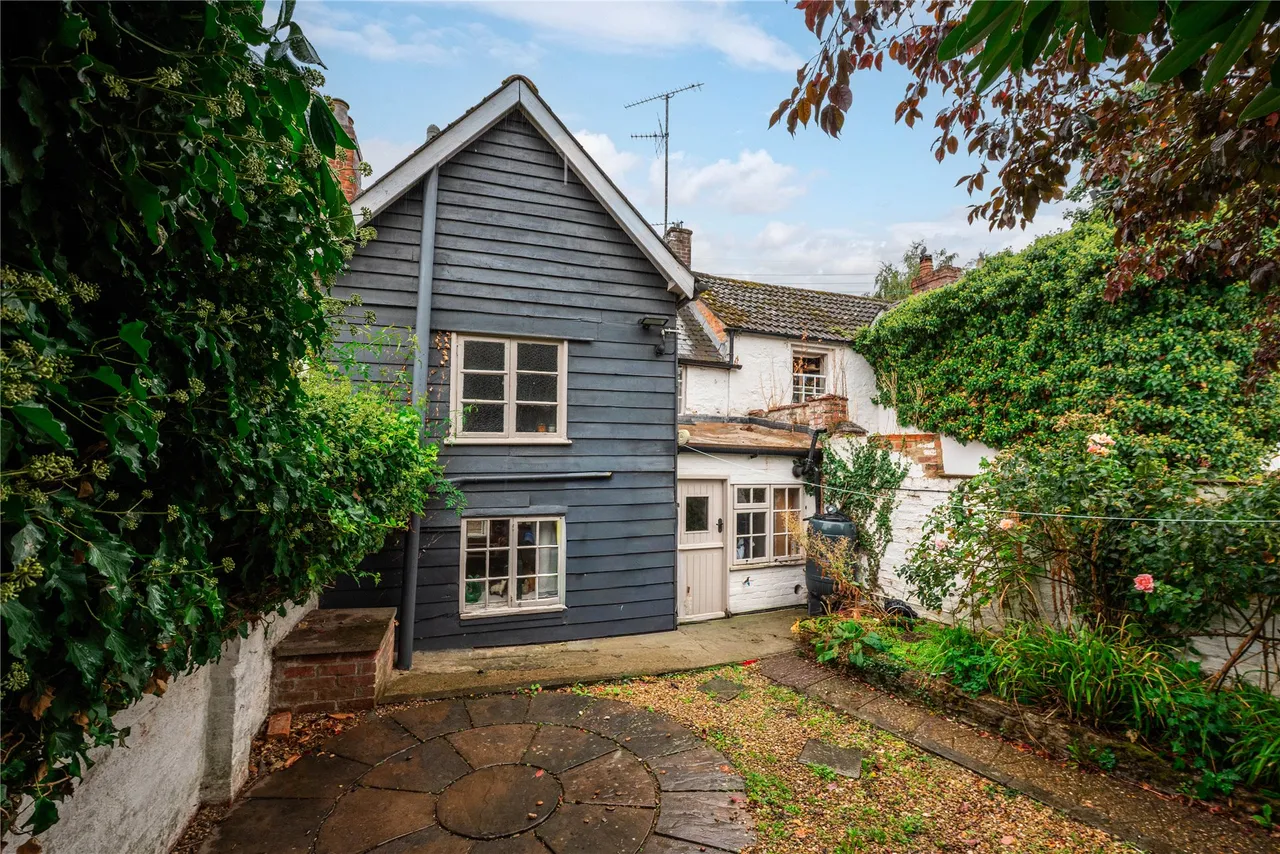 High Street, Harrold, MK43, photo 15