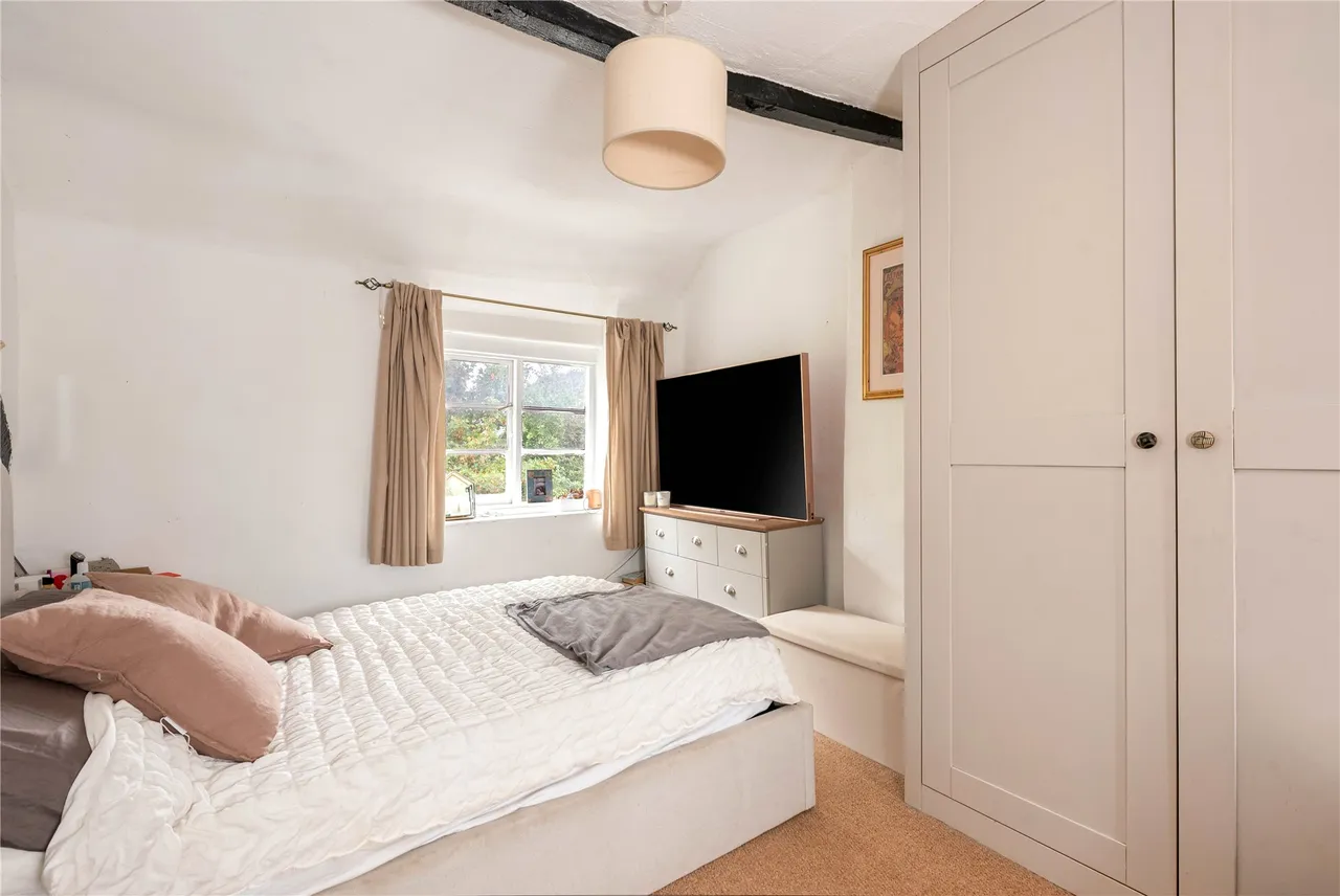 High Street, Harrold, MK43, photo 2