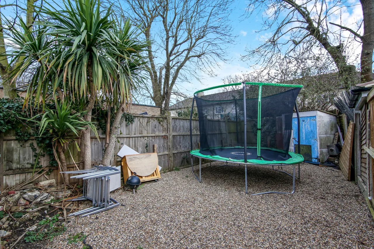 Thornton Heath, CR7, photo 6