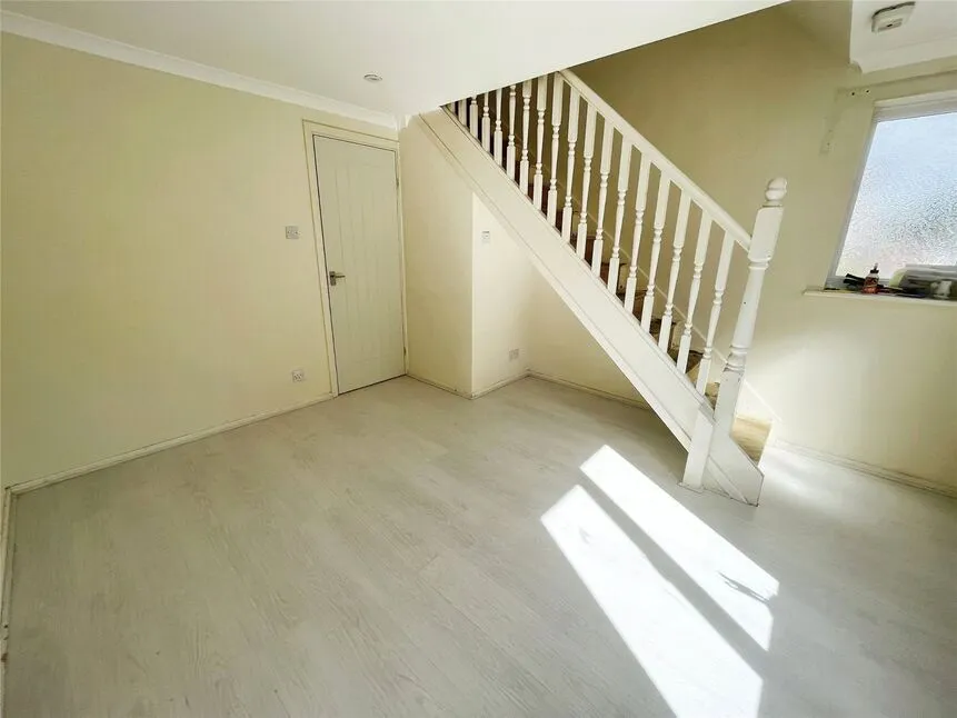 Gleneagles Road, Perton, Staffordshire, WV6, photo 3